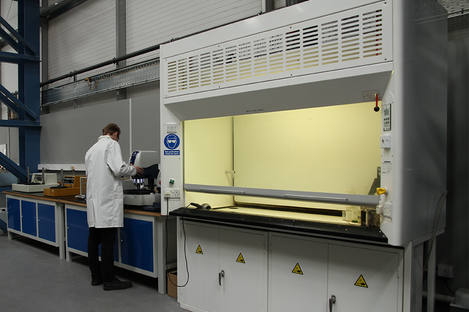 Fume Cabinet - Etching Facilities